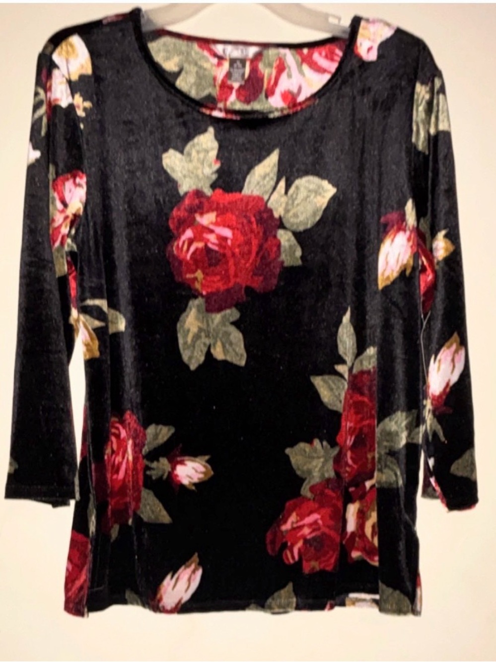 Dorothy Perkins Black Velvet Long Sleeve Top with Red Rose Print